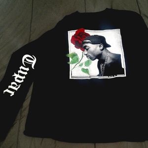 VINTAGE 2Pac Tupac long sleeve - barely worn! XL
